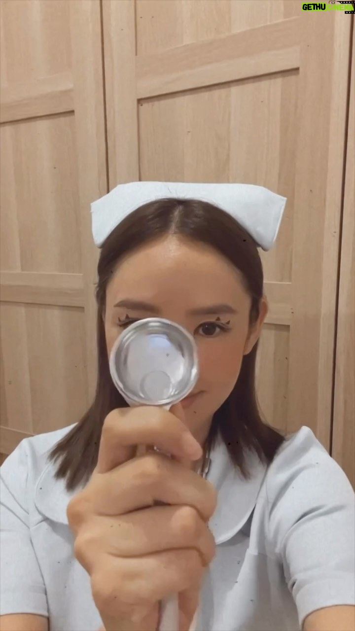 Zoie Tam Instagram - Doctor & nurses 👨🏻⚕️👩🏼⚕️👩🏼🔬 Happy Halloween 🎃