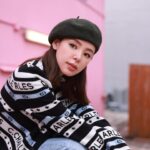 Zoie Tam Instagram - 距離農曆新年還有剛好一個月 在新一年期盼能擁有一顆專注的心 沈浸於自己所做的事兒 步伐可以慢一點 但不要停 目標要明確一點 但不要急 這一丁點改變 就足夠讓人有意外的收穫💛