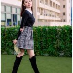 Zoie Tam Instagram - 今天是四年一度的特別日子 很想出個post來紀念一下 還記得四年前的今天自己在做什麼嗎 看回手機內的相冊 四年前的我那時除了專心抗疫之餘 還有好好的在家煮了頓飯 今年的閏年2月29日 當然要找個藉口出街食餐飯開心下啦🍻