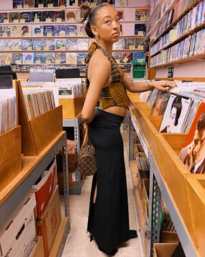 Zolee Griggs Instagram - Vintage girl