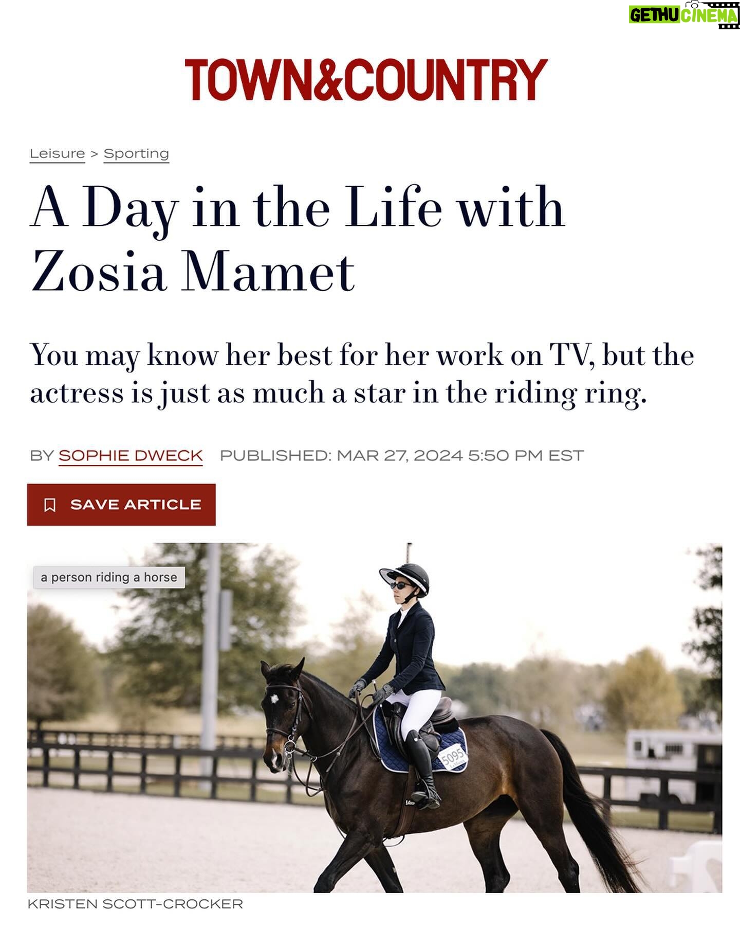 Zosia Mamet Instagram - Spotted @zosiamamet in Dada Sport. In the pages of @townandcountrymag, discover this exclusive interview where she talks about her recent competition at the @worldequestriancenter in Florida and her passion for Dada Sport. #DadaGirl via link in bio #DadaPress #TonAndCountry #DadaSport 📷 @sunsoarphotography