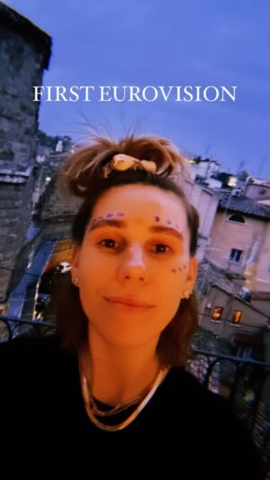 Zosia Mamet Instagram - @eurovision 🎵🎵🎵🎵🎵