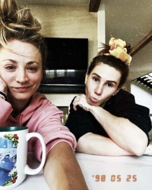 Zosia Mamet Instagram - HAPPY BIRTHDAY @kaleycuoco !!!!!!! 🎂🎂🎂🎂🎂🎂🎂🎂 I love you to the moon & back and then some. You had me at boop. ❤️❤️❤️❤️❤️❤️