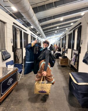 Zosia Mamet Instagram - Horse girls-forever refusing to make more than one trip #horsegirlshit