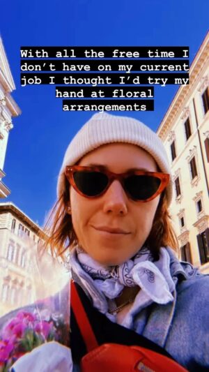 Zosia Mamet Instagram - What do you think @mikey_putnam ??? Can I be your intern? 🌷🌷🌷