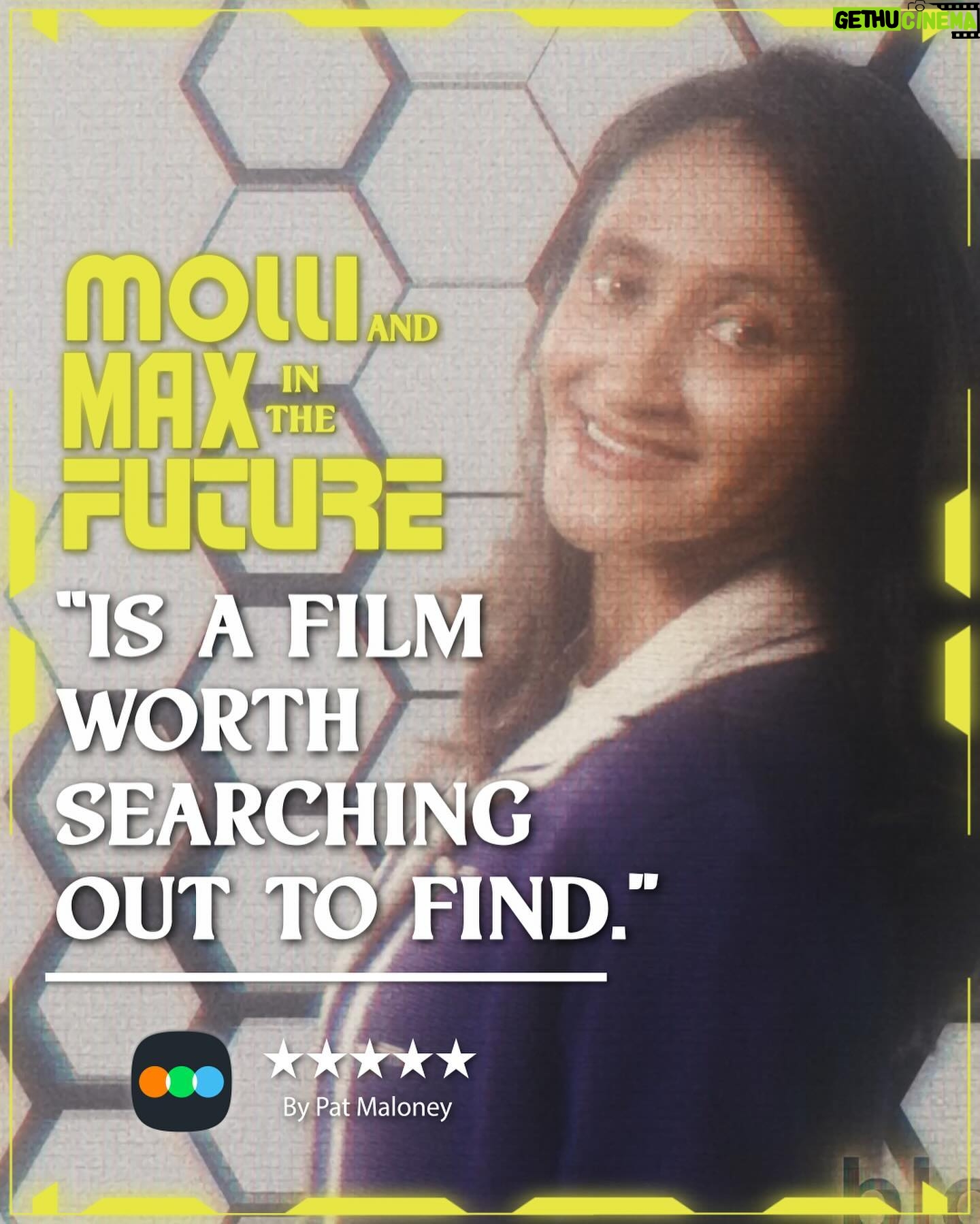 Zosia Mamet Instagram - what @letterboxd said 😎 #molliandmax on VOD NOW! #scifi #romcom #indiemovie #sciencefiction #romanticcomedy #independentfilm #zosiamamet #aristotleathari #practicalfx