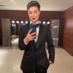 Zoya Yarovitsyna Instagram - Попросила нейросеть сгенерировать комментарии. Зоечка, вам так идет новый цвет, больше чем грязь - Ладе Ларгус! Но мы, конечно, привыкли к блонду, а вообще, разницы нет, все равно ты - мужик. Скоро этот искусственный интеллект заменит даже ботов и хейтеров! Успевайте написать свое мнение!