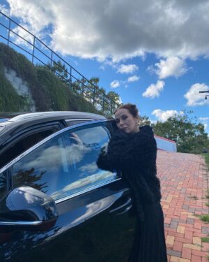 Zuhal Olcay Instagram - @lexusturkiye ile harika bir gün👍🏻 #lexusturkiye #zuhalolcay