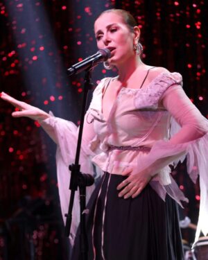 Zuhal Olcay Instagram - @888privateistanbul konserinden✨️🎶
@must_ent