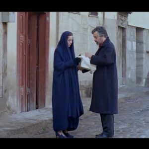 Zuhal Olcay Instagram - #tbt gününe kıymetli dostum Ömer Kavur 'un yönettiği 1991 yapımı Gizli Yüz filminden birkaç görüntü bırakıyorum buraya.. Sanki dün gibi ama çok zaman önce... #zuhalolcay #ömerkavur #orhanpamuk #rutkayaziz #fikretkuşkan #gizliyüz