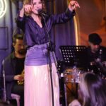 Zuhal Olcay Instagram – Dün geceden🎶✨️ 

@must_ent 
@ouzokalamis