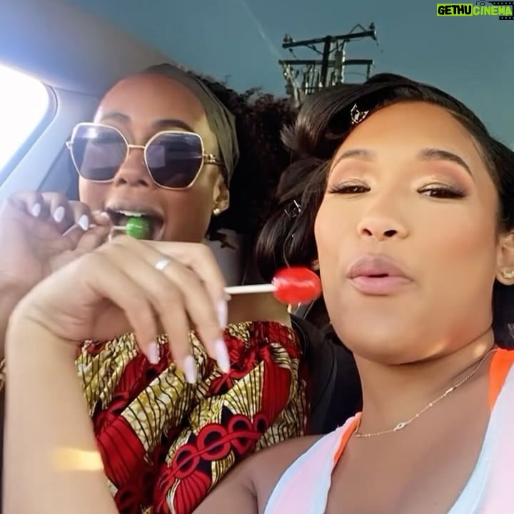 Zuri Adele - 5K Likes - Lifetime.
