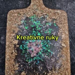 Zuzana Žilinčíková Instagram - Máš aj ty kreatívne ruky? Tak sa pusť do toho! Teraz navyše s kódom ,,TVORIME,, máš 10٪ zľavu na celý nákup v online shope @kreativneruky . Tvorba so živicou je zábavná, jednoduchá tak prečo si nevyrobiť jedinečný kúsok podľa vlastnej fantázie?
#handmade #creative #epoxy #spolupraca #spoluprace