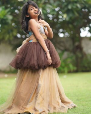 aazhiya sj Instagram - Beautifully customised costume from @__mona_fashion__ 
.
.
.
.
Styled by @aloraa_by_jd 
MUA @seldonartistry 
Cam @teen_wid_alpha_ 
Location @joebeachresort