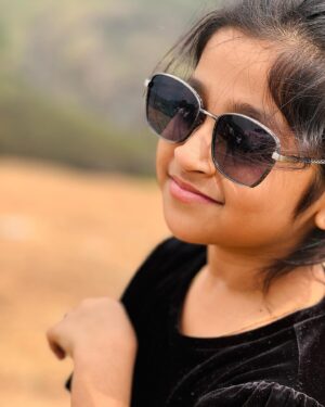 aazhiya sj Instagram - 🎶❤️ 

 #Aazhiya #rowdybaby #portraits