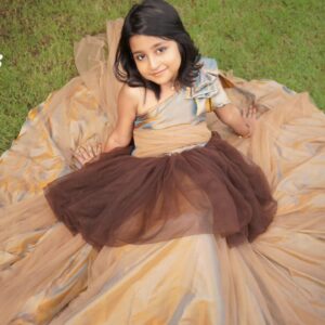 aazhiya sj Instagram - Shades of Brown 💝
.
.
Costume @__mona_fashion__ 
Styled by @aloraa_by_jd 
MUA @seldonartistry 
Cam @teen_wid_alpha_