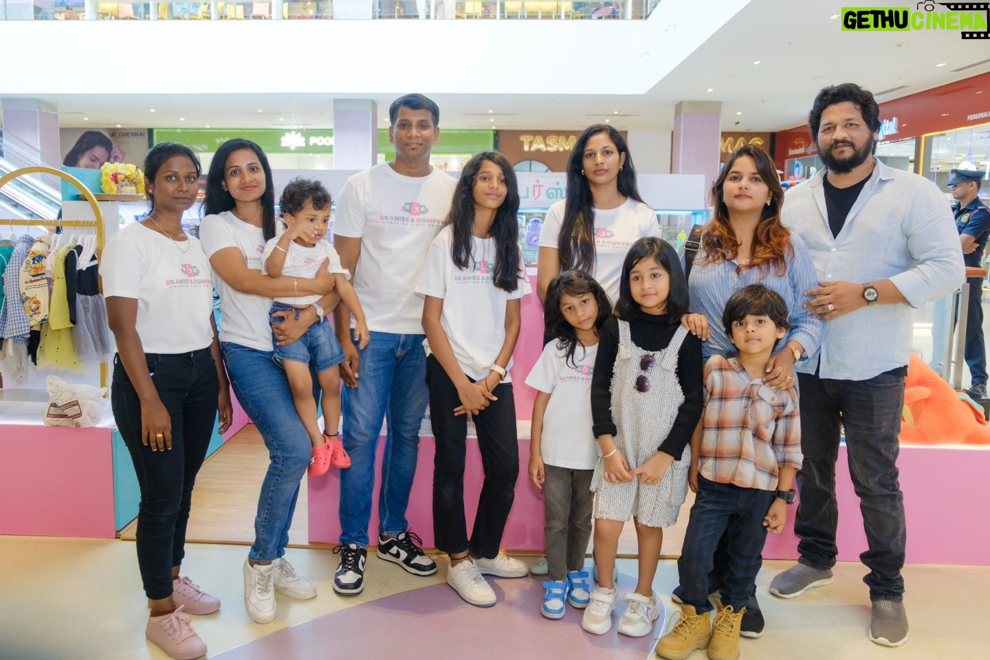 aazhiya sj Instagram - Happened to visit @beaniesandrompers located at @vr_chennai_ VR Mall at second floor near MAX showroom last week , Oh My God, the kids collections are super cute , user friendly and with amazing quality I happened to see various types of water bottles in unbelievable shapes only there๐ They also have the most possible items that kids use in day to day life . Dear mom's, I would definitely recommend you all to go visit this place so that you don't miss out on these cute products ๐ The products are unique as they are imported from the United States . . . Definitely my go to place hence forth ๐๐ . . To mention about the Family who own this , They really gave jus a very warm welcome and a great hospitality, you ppl are now like a Fam to us as well โค๏ธโ๐ฉนโค๏ธโ๐ฉน #beaniesandrompers #aazhiya #influencer #rowdybaby #kidsproduct #vrmall #cutebottles #kidsproduct #cutekidsproduct