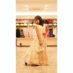 aazhiya sj Instagram - Sparkle like a star with @ellfashionyoung 's outfits ✨✨✨