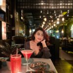 alismita goswami Instagram - POV : I’m your date 🤍 @uptown_escape #UptownEscape #DiningExperience