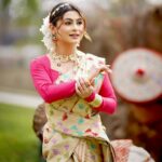 alismita goswami Instagram – Happy Bihu everyone ❣️

Photography @jitumani_das_photogrphy 
Makeup @tulikasmakeover 
Wearing @label_gayatri 
Jewellery @doogdoogiassamesejewellerynew