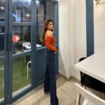alismita goswami Instagram - Why do we have to put a caption every time 🙄 ugh Love the aesthetic vibes tho🦋 at @one_stop_burgers
