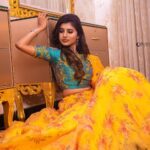 dharshini sudhakar Instagram – Just sparkle ✨ 
MUA : @geethusmakeover 
Costume : @elakkiya_subs 
📸 : @right_bros_photography 
Jewelry: @thecrown_rentals