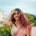dharshini sudhakar Instagram - FT. @dharshini.offl . Shot on @canonindia_official . . . #love #saree #potrait #shoot #canon #canon80d #canon50mm14 #lightroom