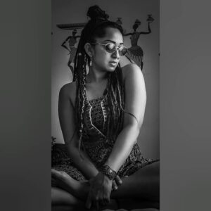 indhu Instagram - Naughty plus nice with a whole lot of spice. 

We all have our ups and downs .  You are not your trials and tribulations. You are what made you fight the hard times. You are what kept you standing inspite of the heavy pain.....you are what keeps you smiling and looking at the world through empathy and love inspite of the storm you went through or are going through still.

You are beautiful. Your scars make you more so. 🤗❤️ Don't quit. 

Live. Love. Laugh

#staystrong
#beautiful
#love 
#happiness
#innerstrength 
#beauty 
#india
