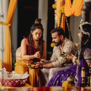 indhu Instagram - Love was definitely in the air when these Still hangs around when these two are together. @aswathypadmavijayakumar , so so happy for you.. l. One more added to the gang. @ankitsharma_nerdstable Welcome!! 

Had so much fun. So much light , love and happiness wished your way. 🌼🌼💙🥳🥳🫰🫰

Happy to have shared this beautiful occasion with buddies @unnimaharaja @archanasukesan @dr.anandvishnu 

Photgraphy by Kalyanaramens.
