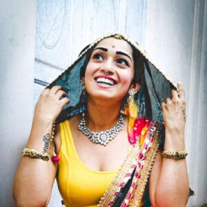 indhu Instagram - I've always wanted to dress up like Radha or Krishna for Janmashtami. Never got the opportunity to. Did a few dances as Radha. ..but now ,I'm happy. He he. 😊 

Happy Krishna Janmashtami 🙏🌼😊🦚

#radha #janmashtami #indiangirl #smile