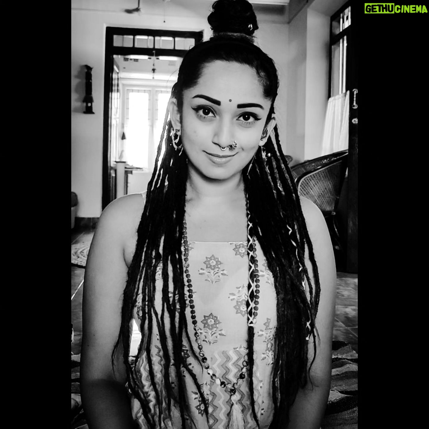 indhu - 2.6K Likes - Rainbows. Smiles . Light. Laughter and Love.
😊🌼