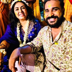indhu Instagram - Love was definitely in the air when these Still hangs around when these two are together. @aswathypadmavijayakumar , so so happy for you.. l. One more added to the gang. @ankitsharma_nerdstable Welcome!! 

Had so much fun. So much light , love and happiness wished your way. 🌼🌼💙🥳🥳🫰🫰

Happy to have shared this beautiful occasion with buddies @unnimaharaja @archanasukesan @dr.anandvishnu 

Photgraphy by Kalyanaramens.