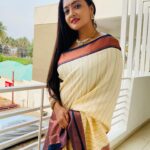 kruttika ravindra Instagram - Saree Love ♥️ • • #kruttikaravindra #actress #india #love #instagood #instagram #photooftheday #picoftheday #likeforlikes #saree #traditional #life #lifestyle #serial