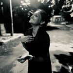 kruttika ravindra Instagram – Black, white and infinite shades in between 😊
•
•
#kruttika #actress #india #instagood #instagram #instalike #viral #trending #photography #picoftheday #photo #me #love #portrait #kannada #kannadathi #likeforlikes #follow #lifestyle #bts #happy #picture