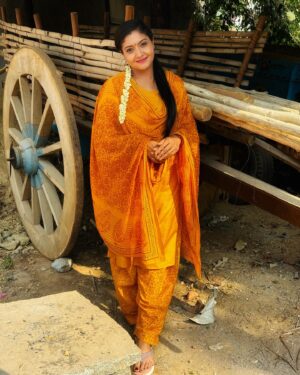 kruttika ravindra Instagram - 😊♥️
•
•
#kruttikaravindra #actress #india #kannada #karnataka #instagood #instagram #instadaily #picoftheday #tamil #song #video #love #lifestyle #happy #viral #trending #instalike #likeforlikes #traditional