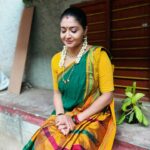kruttika ravindra Instagram - ಇಳಕಲ್ ಸೀರೆ ♥️🤗 • • #kruttikaravindra #actress #india #love #instagood #instagram #picoftheday #loveyourself #kannada #kannadathi #ootd #trend #saree #instafashion #tbt #beautiful #happy #karnataka