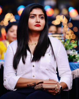 kruttika ravindra Instagram - यत् भावो - तत् भवति ॥
•
•
#kruttikaravindra #actress #india #photography #zeekannada #love #instagram #instagood #lifestyle #viral #trending #livelovelaugh #picoftheday #photo