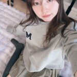 mako Instagram - 最近の春コーデ🌸 スウェット、鞄、靴はAmazon︎︎︎︎✔︎︎︎︎´- どれも春らしさ感じれてお気に入りのアイテム。 新生活始まった方もいますかね〜 シーズンで必要なアイテムも Amazonで、なんでも揃っちゃいます👜 #PR #amazonfashion #amazonで発見 #アマゾン