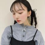 mako Instagram - 🎀 キャミセットアップは中にニット合わせてもかわいいです！ ヘアメイクは @moeaito もえちゃん🪡 メイクいつもと違くて新鮮～な感じ～ そしてなんとこれ1000個目の投稿… 🫸