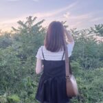 mako Instagram - 暑かったね今日は…でもやっとブルムンの SSを着れる気温になってきたから嬉しいです! adidasの靴、本当はサンバ狙ってたんだけどスペツィアルのこの色味にときめいてしまって今日届いた瞬間にすぐおろした🪡☀︎空の色とリンクした瞬間