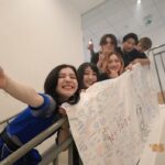 milet Instagram - Hey Taipei, I’m milet DAY2 忘れられない二日間になった。 一緒に歌えたことをこれから何度も思い出して、そのたびに元気をもらうと思う。 待っててくれてありがとう。 大好きだよ！我愛你 so much💙 #loveTaipei 🫶 (HELL CLUBの瓶ドラムは台湾仕様で。飲み干してくれたスタッフさん、謝謝。笑) #milet