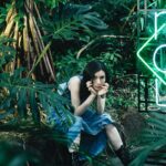 milet Instagram - 「milet 5th anniversary live "GREEN LIGHTS"」 メインビジュアル公開！！ ローソンチケット/チケットぴあ/e にてチケット一般発売中！デビュー5周年記念のスペシャルライヴをお見逃し無く！ ▼開催日程 3/15(金),16(土)@大阪城ホール 3/19(火),20(水・祝)@横浜アリーナ 詳しくはmiletオフィシャルHPにて！ #milet #milet_GREENLIGHTS