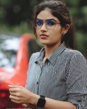 neerasethudas Instagram - Visualize your highest self 
Then show up as her

#happinessisbeingindependent 
#independent #personalgrowth #nevercompareyourselftoothers 
#youknowyourjourney 
#smartpixmedia💙 

@akhilan_rover clicks with @phijoijoid 
Location: @cafeviibee
