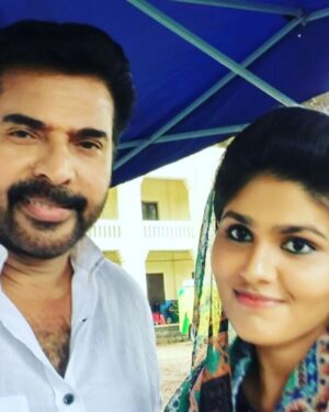neerasethudas Instagram - How many of you remember the movie 'Masterpiece' starring @mammootty directed by @ajai_vasudev and Another Malayalam movie starring @iamunnimukundan and @actorgokulsuresh named @iramovie ...There is one more coming 😊 under the direction of @navcj1 with @dhyansreenivasan &@sanjusivram 

Between it was my pleasure to work with @r_sarath_kumar also
These are my happiness..and that's the meaning of my life..
What's your happiness?

#mammootty #masterpiecemalayalammovie #unnimukundan #gokulsuresh #sanjusivaram #dhyansreenivasan #ajayvasudev #udaykrishna #saijuss #naveenjohn #smartpixmedia #varietymedia #movieactress #televisionactress #neerajasdas