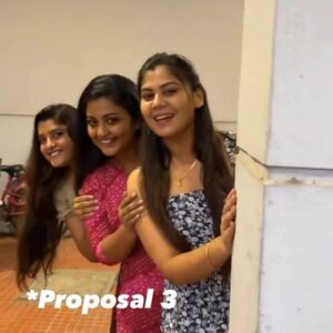 preetha reddy Instagram - #avesha_song #karunkalialle#blackbro #fazathfazil #malayalam #trending #friends #friendshipforever #shruthi #mena #ramya #gomathipriya #preethareddy