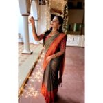 preetha reddy Instagram - Sometimes it's great to go back to your culture. Happy Diwali makaley❤️🎇🎉✨ Traditional outfit @chitras_fashion_studio Jewellery @gold_copy1486 postoftheday#traditional#saree#diwali #loveyourself #actresslife #acting #trending #casual #photoshoot #exploremore#lovelife