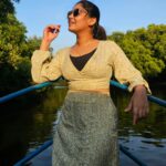 preetha reddy Instagram - Be-you-tiful, inside and out. mangrove #pondycherry #teamouting #loveyourself #alonequotes #shruthi #siragadikaasai##acting#nature