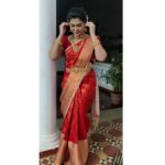 preetha reddy Instagram – Traditional look ♥️

postoftheday#traditional#saree#traditional
#loveyourself #actresslife #acting #trending #casual #photoshoot #exploremore#lovelife