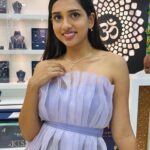 sai Dhanya Instagram - Beautiful diamonds from @krishnajewelpark