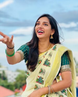sai Dhanya Instagram - Some onam vibes 

#keralasaree #kerala #onam #biggboss #saree #traditional